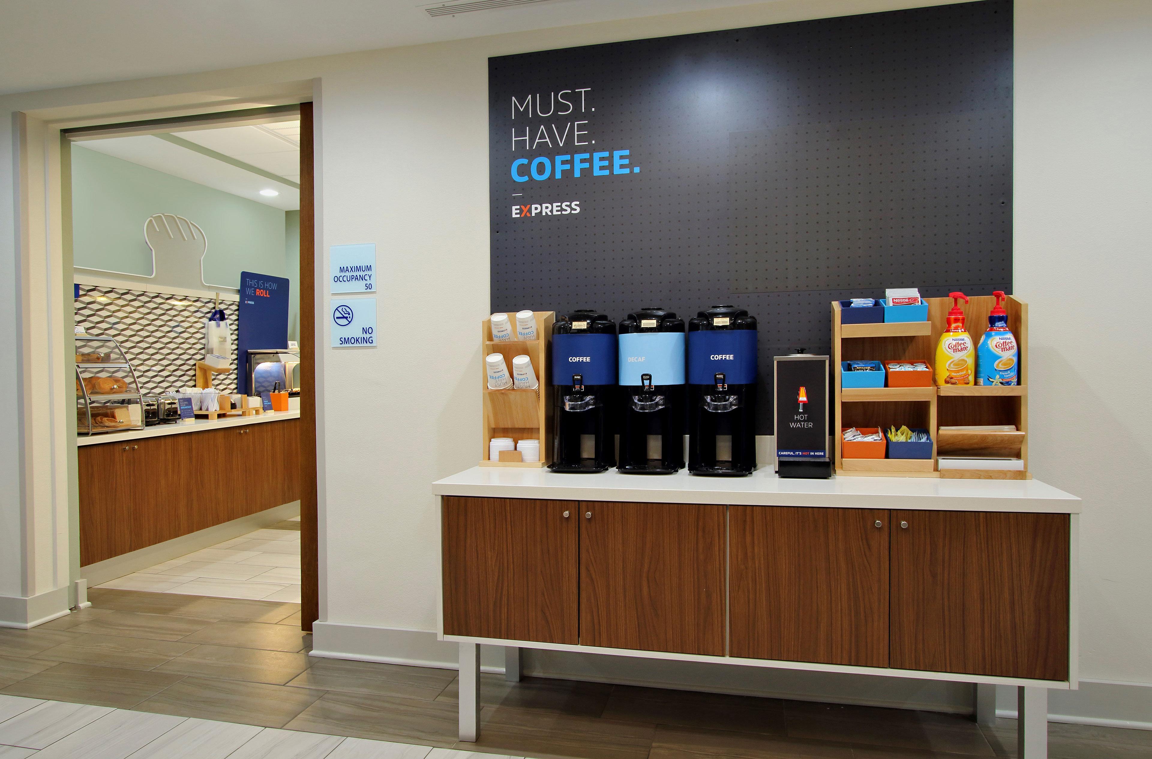 Holiday Inn Express & Suites Alexandria - Fort Belvoir By Ihg Extérieur photo