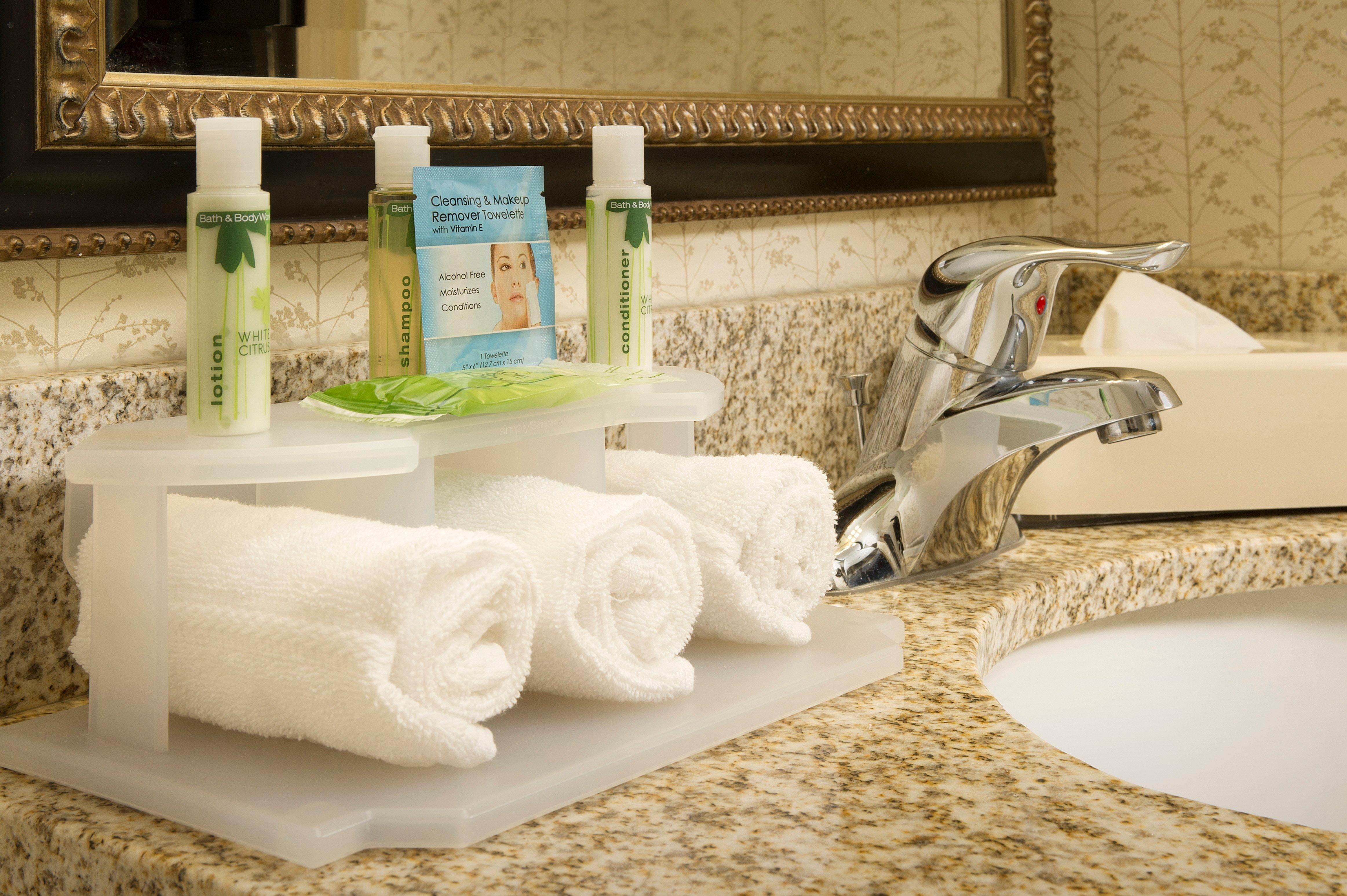 Holiday Inn Express & Suites Alexandria - Fort Belvoir By Ihg Extérieur photo